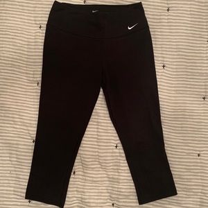 Nike Legend Black Dri-Fit Crop Workout Leggings